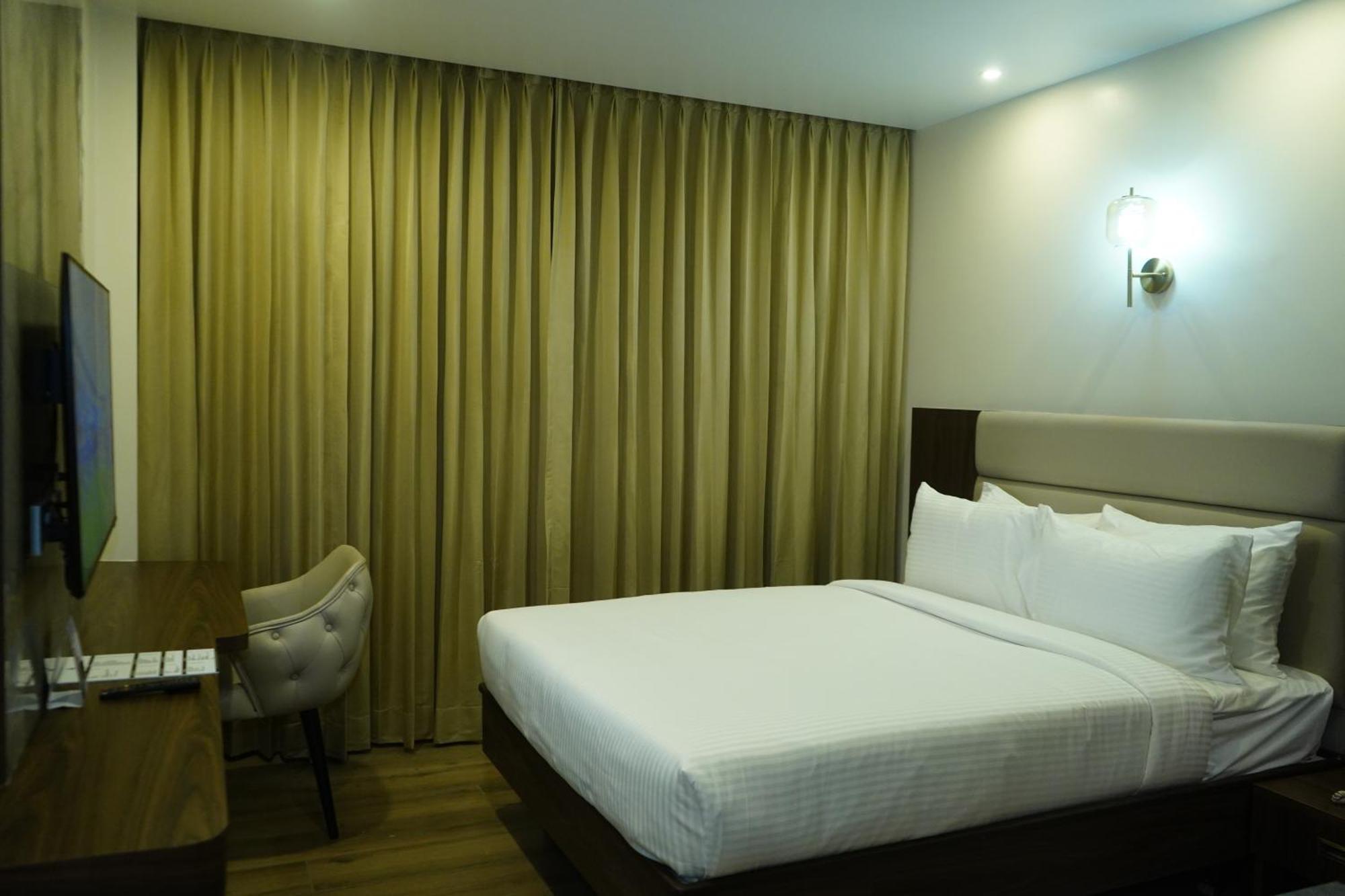Jaag Hotel Chennai Eksteriør billede