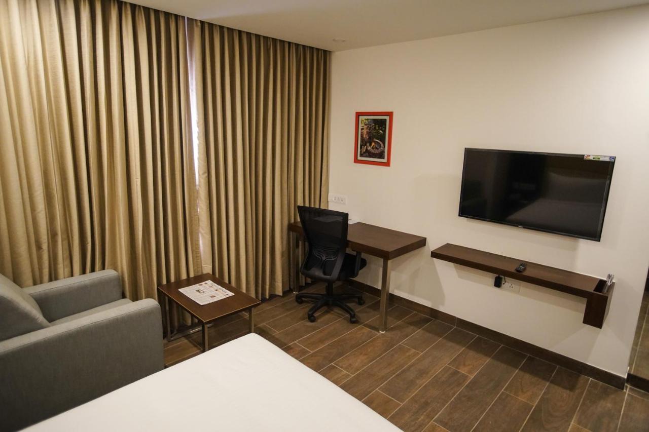 Jaag Hotel Chennai Eksteriør billede